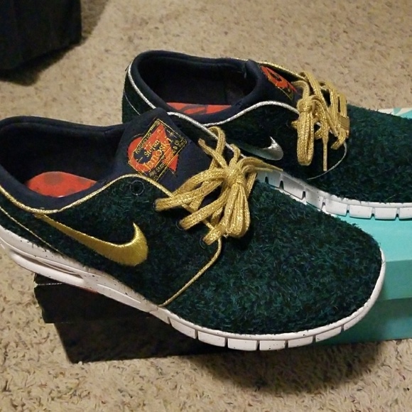 Nike Other - Doernbecher Freestyle Nike (k)